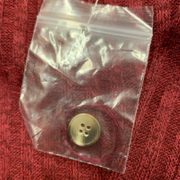 IsaacMizrahiLive plus size, long sleeve, v neck, button down cardigan - Picture 3 of 8